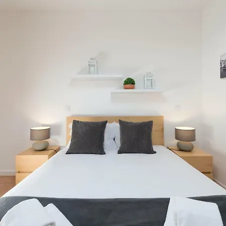 Lovelystay - A Little Slice Of Heaven In Casa vacanze Oporto